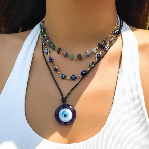 Turkish Lucky Eye Pendant Necklace - Natural Stone Beaded - Picture 4 of 7